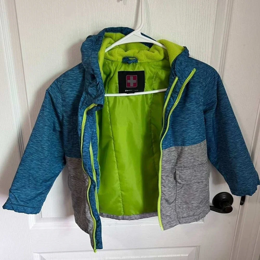 Swiss Tech Boys Blue Grey Colorblock Hooded Puffer Jacket Neon Green Lining 4T